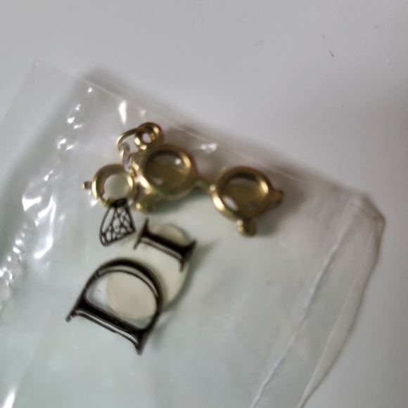 Vintage Di Diamonds International Bracelets and Glasses Charm - Picture 4 of 11